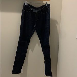 The Limited Skinny 917 jeans